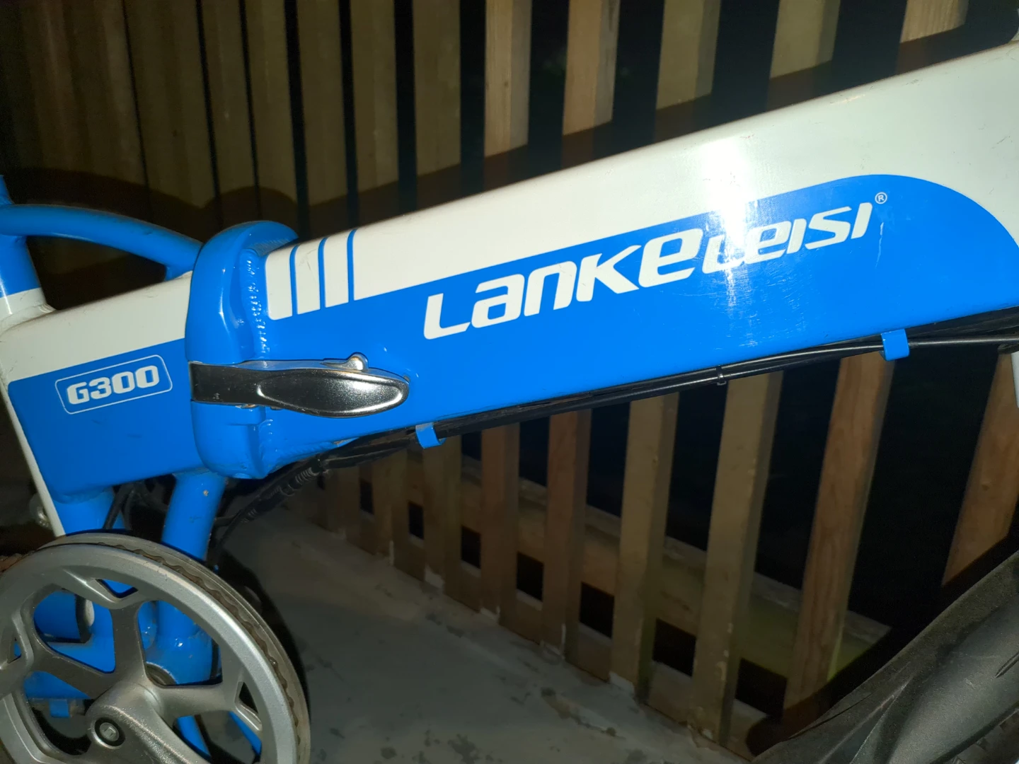 LankeLeisi G300 Folding Electric Bicycle - photo 5
