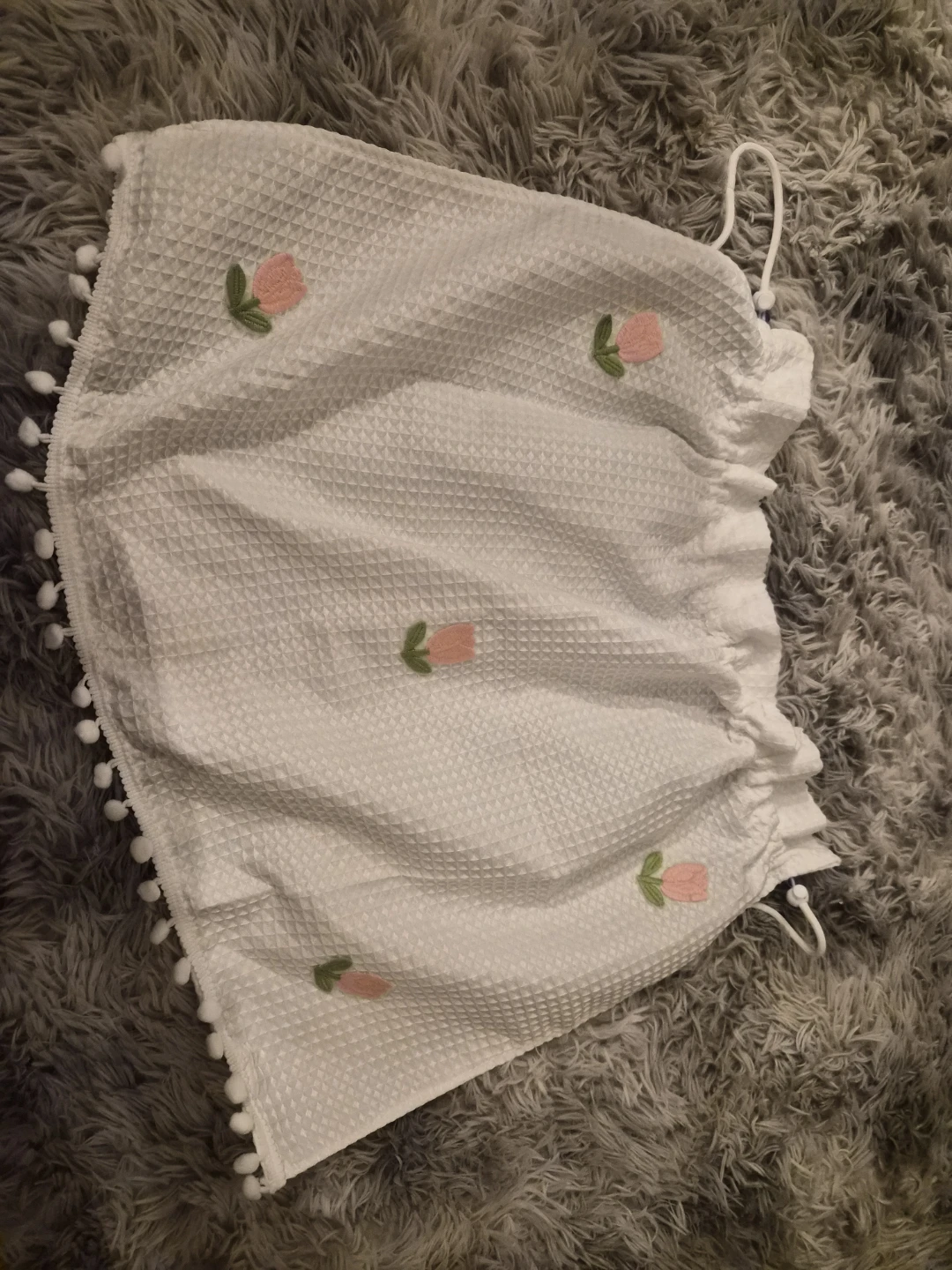 ⚽️White Embroidered Car Sun Shade with Pink Tulips