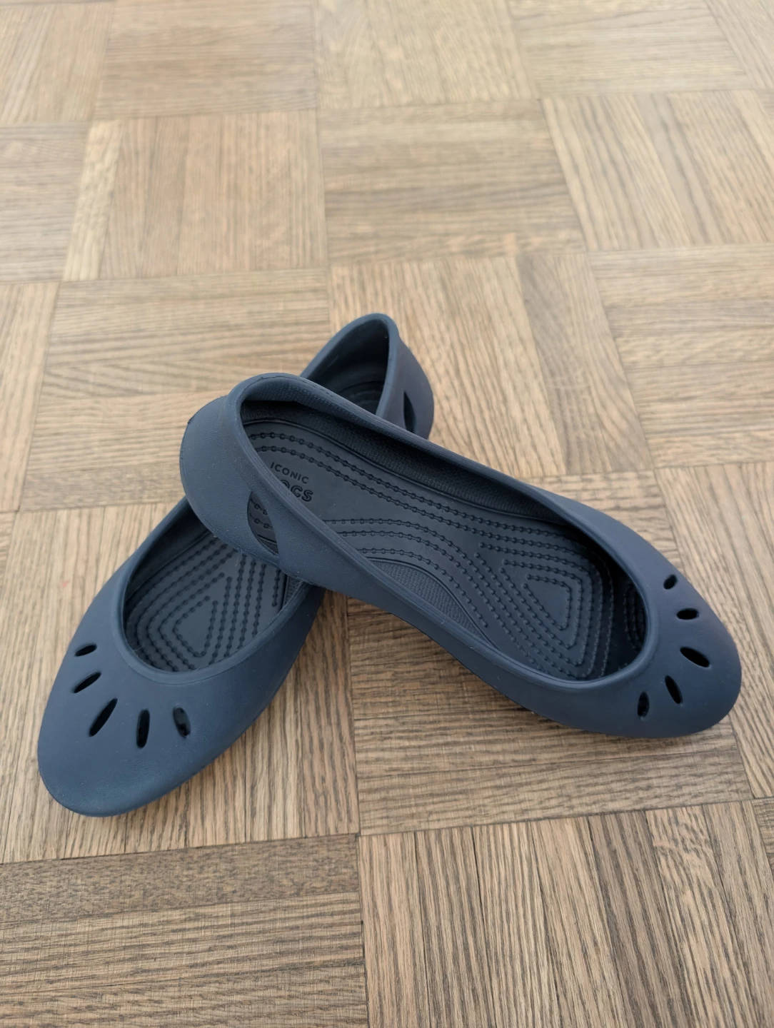 Crocs Women's Flats - photo 2