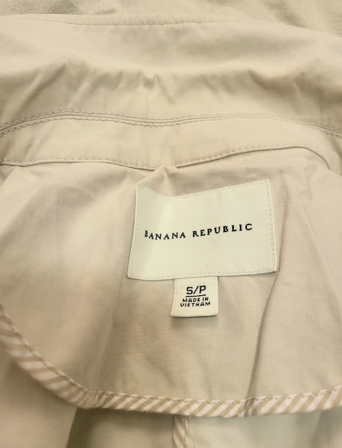 Banana Republic Beige Trench Coat - photo 5