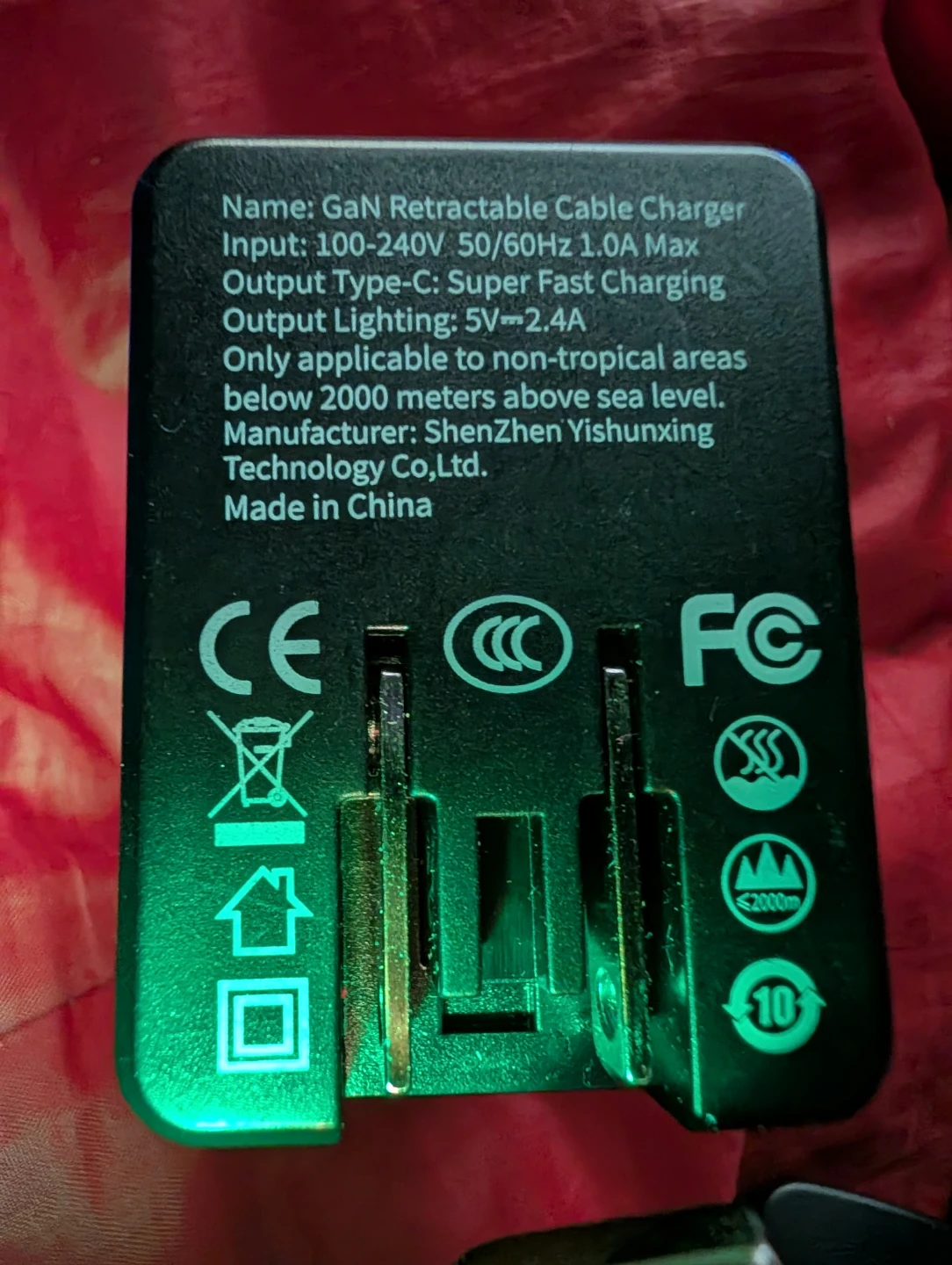 W&O GaN Retractable Cable Charger - photo 3