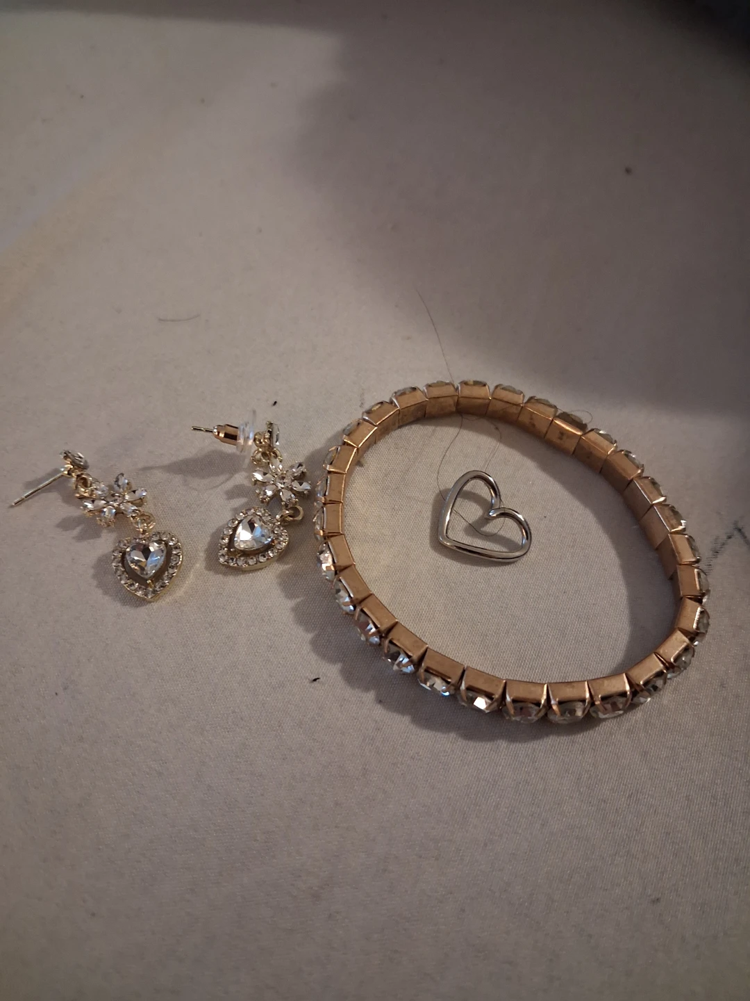Sparkly Heart and Flower Dangle Earrings & Bracelet Set