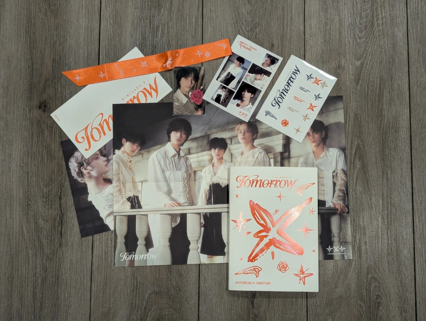 Tomorrow x Together Minisode 3 (Album and Inclusions)
