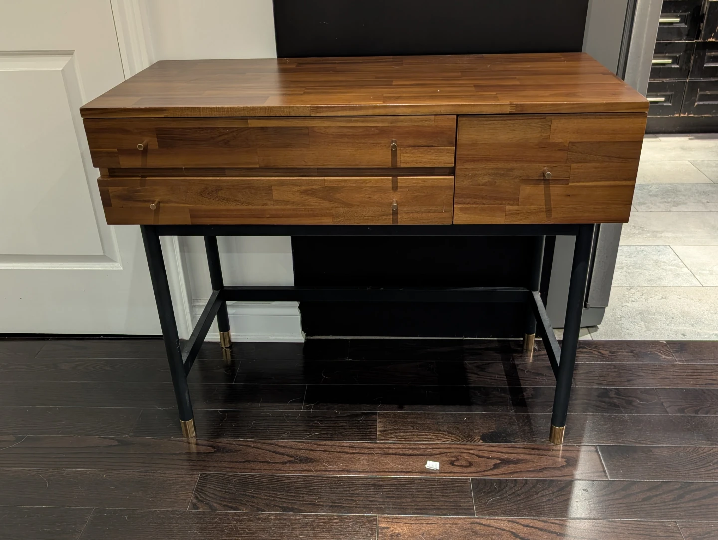 Dakota Wood 3 Drawer Vanity