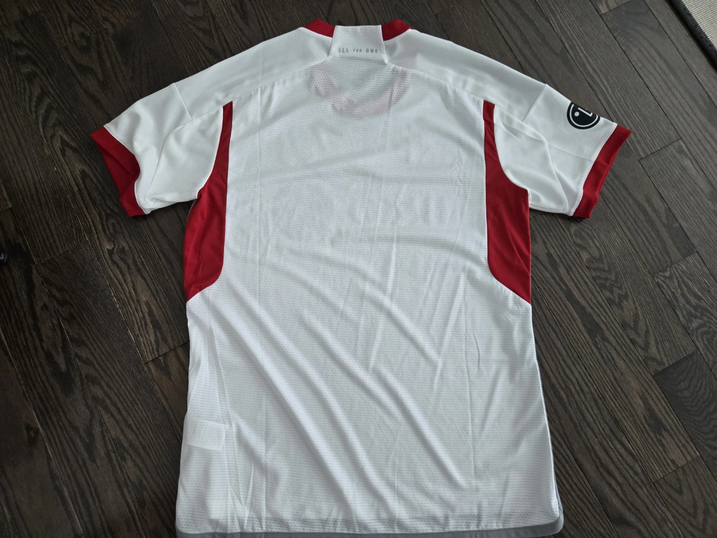 Mens Adidas Toronto FC Jersey Size L - photo 3