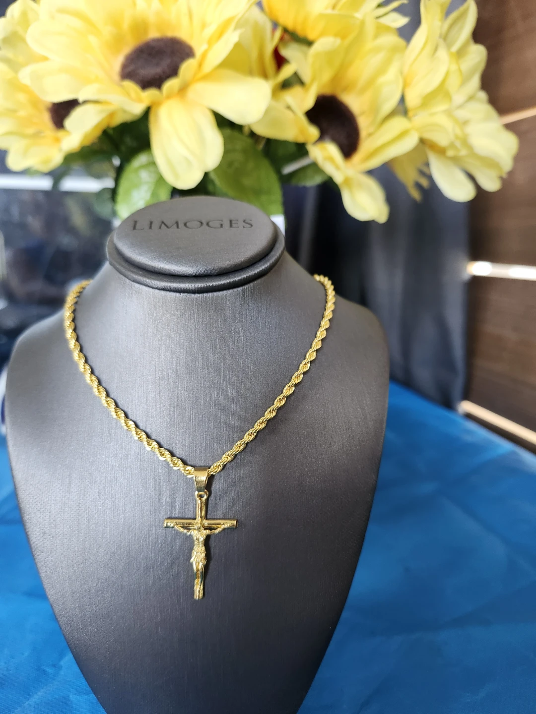 Gold Rope Chain Necklace with Jesus Crucifix Pendant