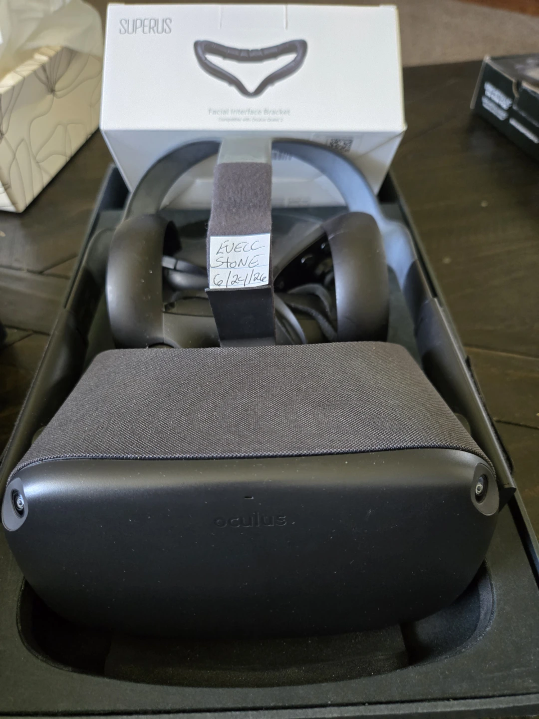 Oculus Quest 2 VR Headset - photo 2