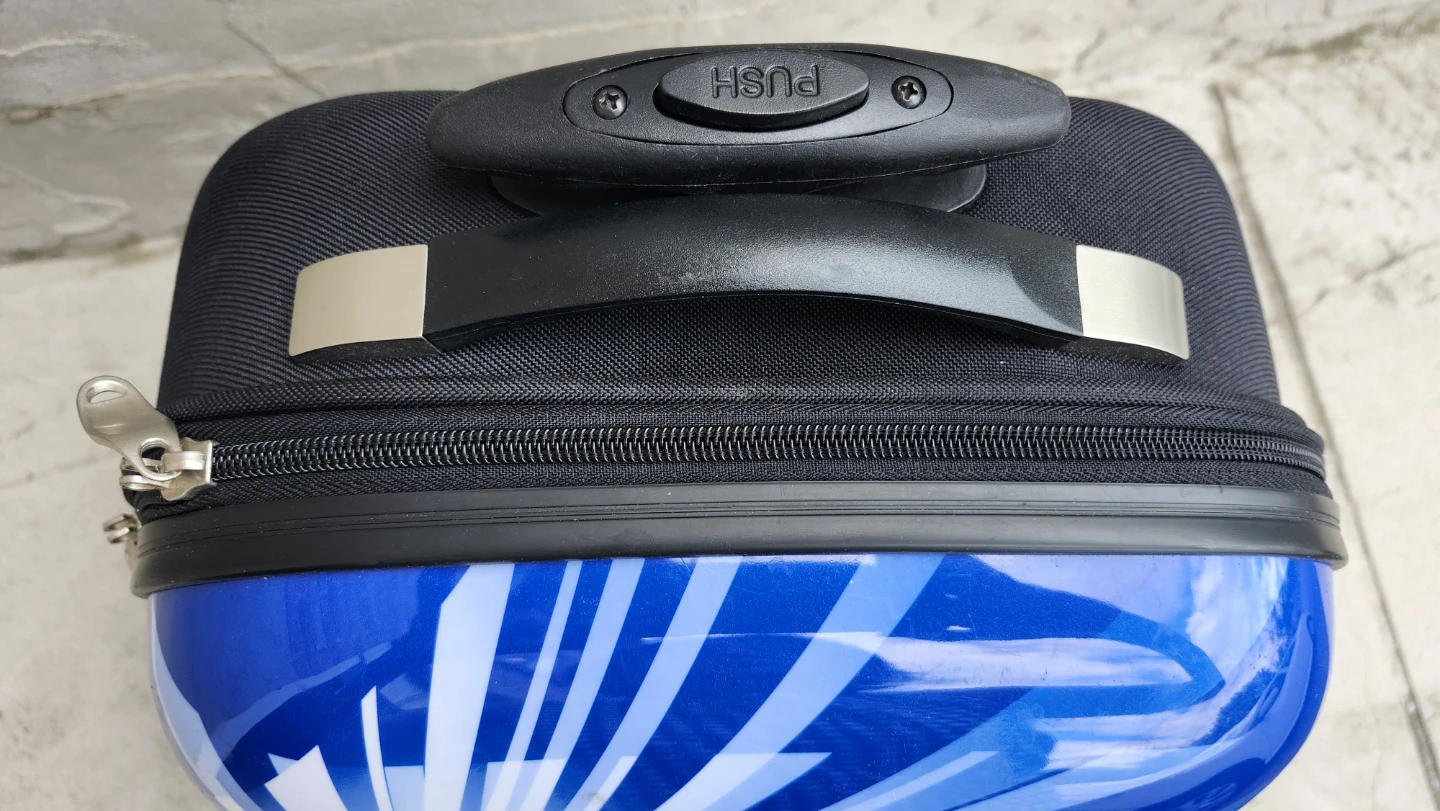 Disney Pixar Cars Piston Cup Rolling Luggage - photo 4