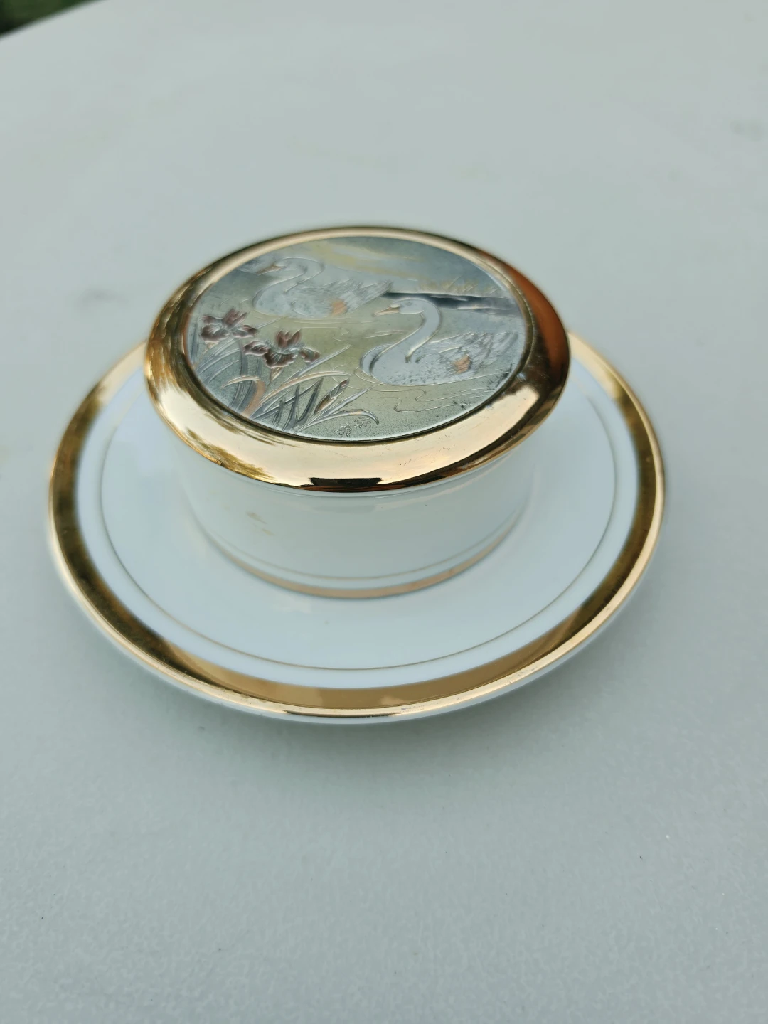 Decorative Trinket Dish with Lid Japan 🇯🇵 - photo 2