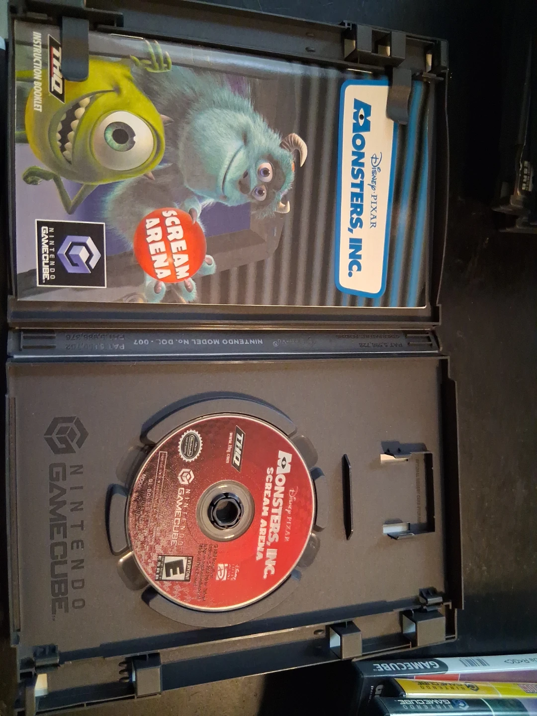 Disney Pixar Monsters Inc. Scream Arena Nintendo GameCube Game - photo 3