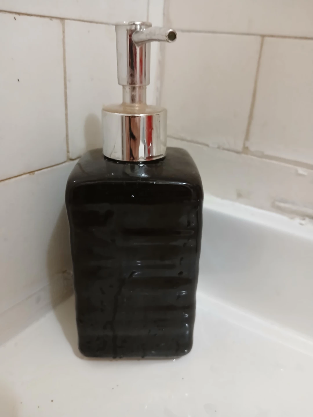 Black Dispenser Pump