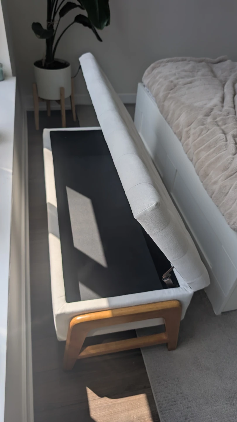 White Tufted Storage Bench with Wooden Legs - photo 2