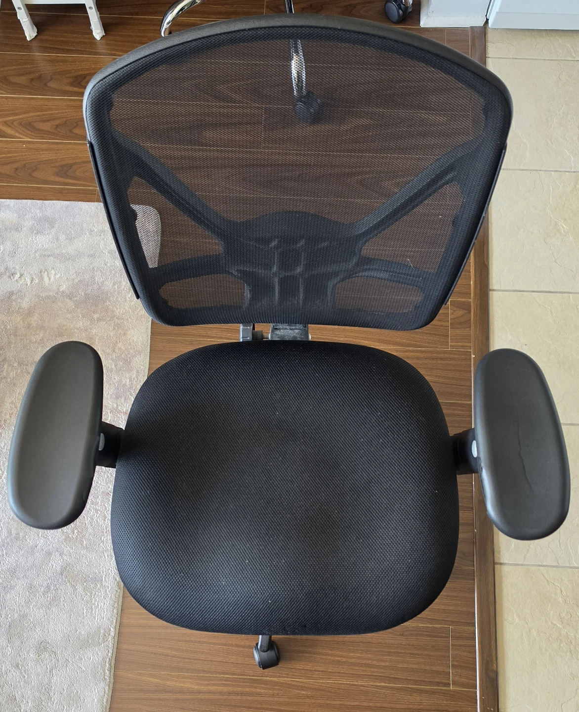 Black Mesh Office Chair for sale - photo 2