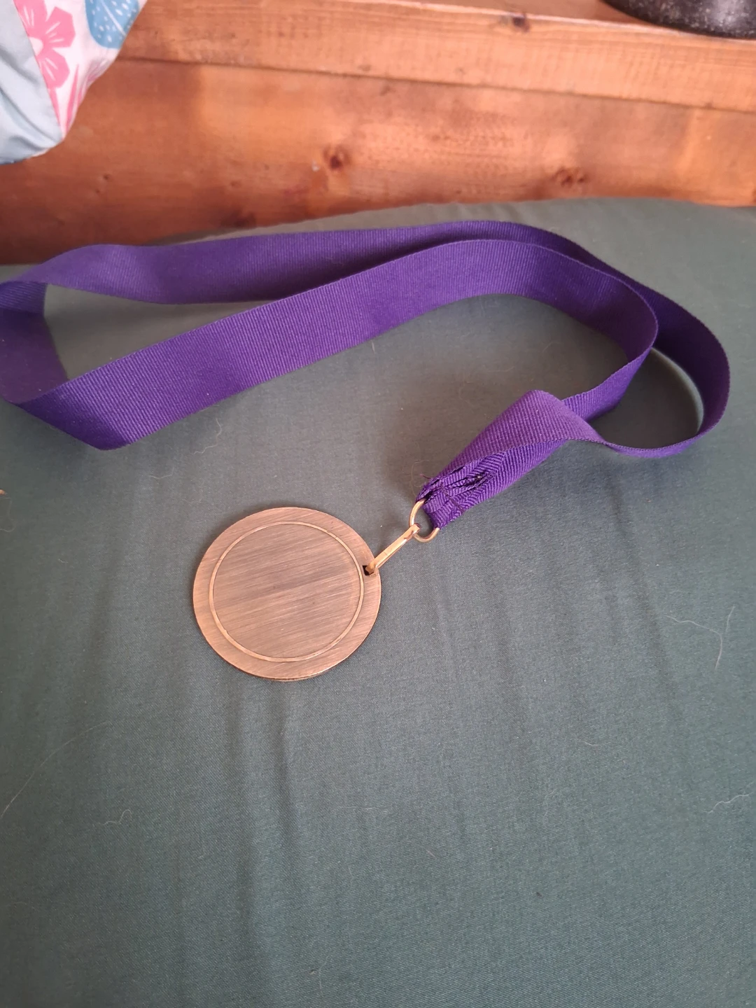 Gold-rugby  Medal with Purple Ribbon - photo 2