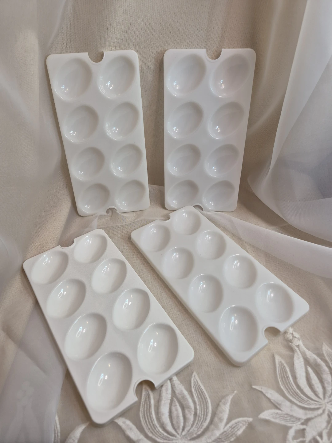Lot of 4 Tupperware Devilled Egg Insert Holders - photo 3
