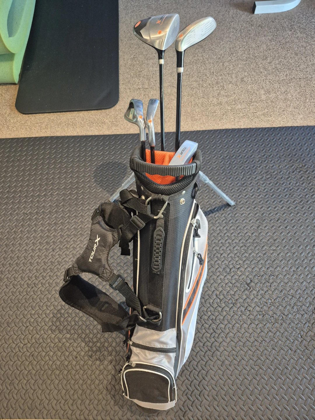 Tour X Golf Club Set with Bag(Junior) - photo 2