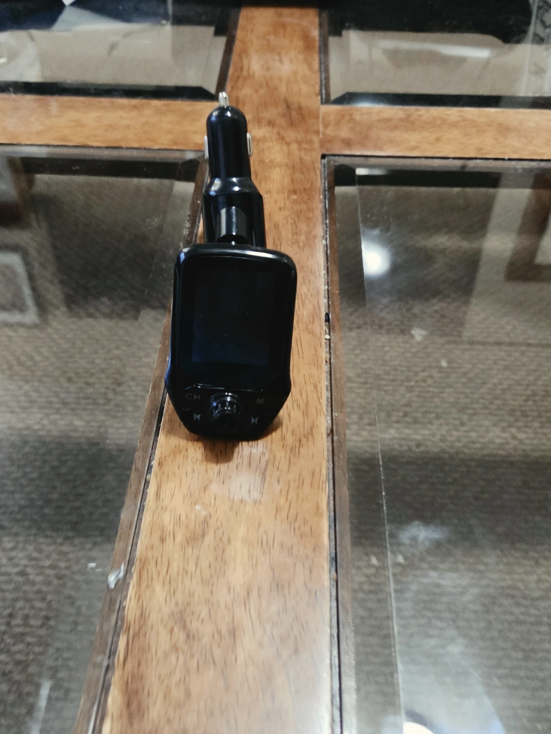 Car FM Transmitter with Bluetooth - photo 4
