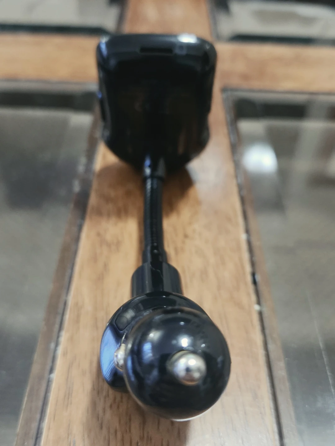 Car FM Transmitter with Bluetooth - photo 5