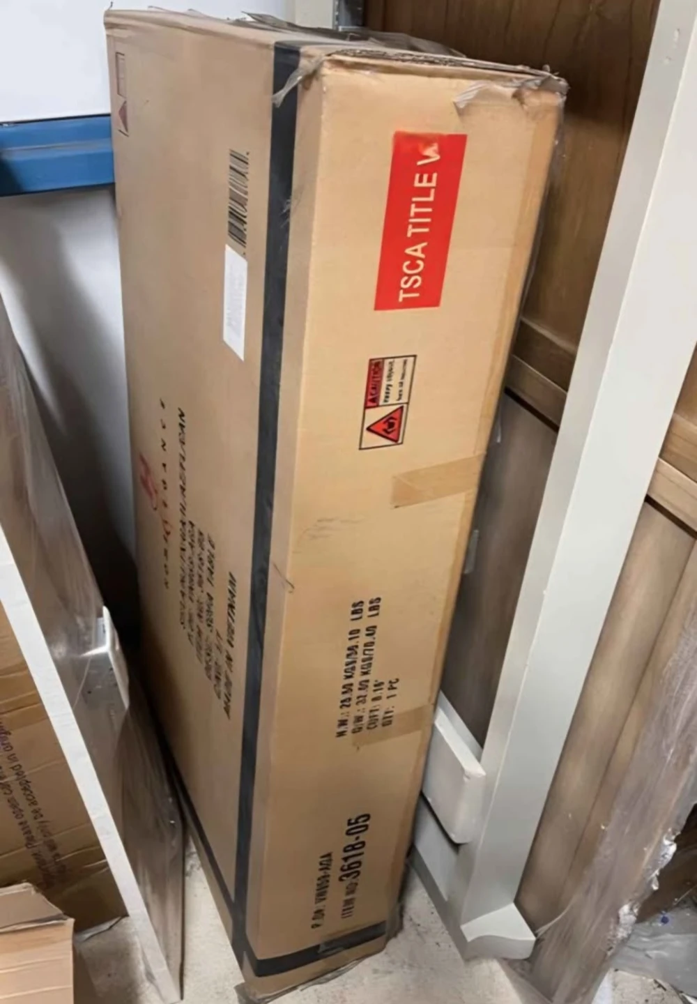 Brand New in Box Home Elegance Half-Moon Hallway Table - photo 3