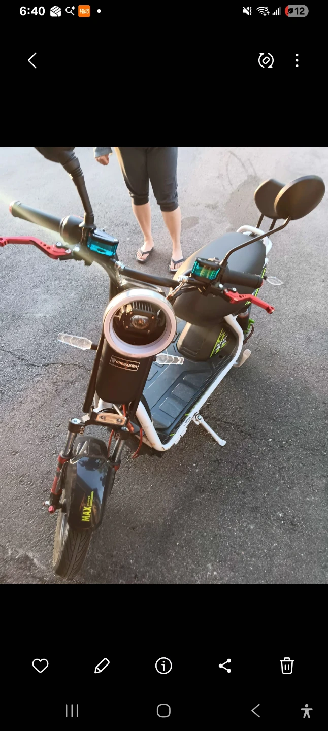 CHENXMI Electric Scooter