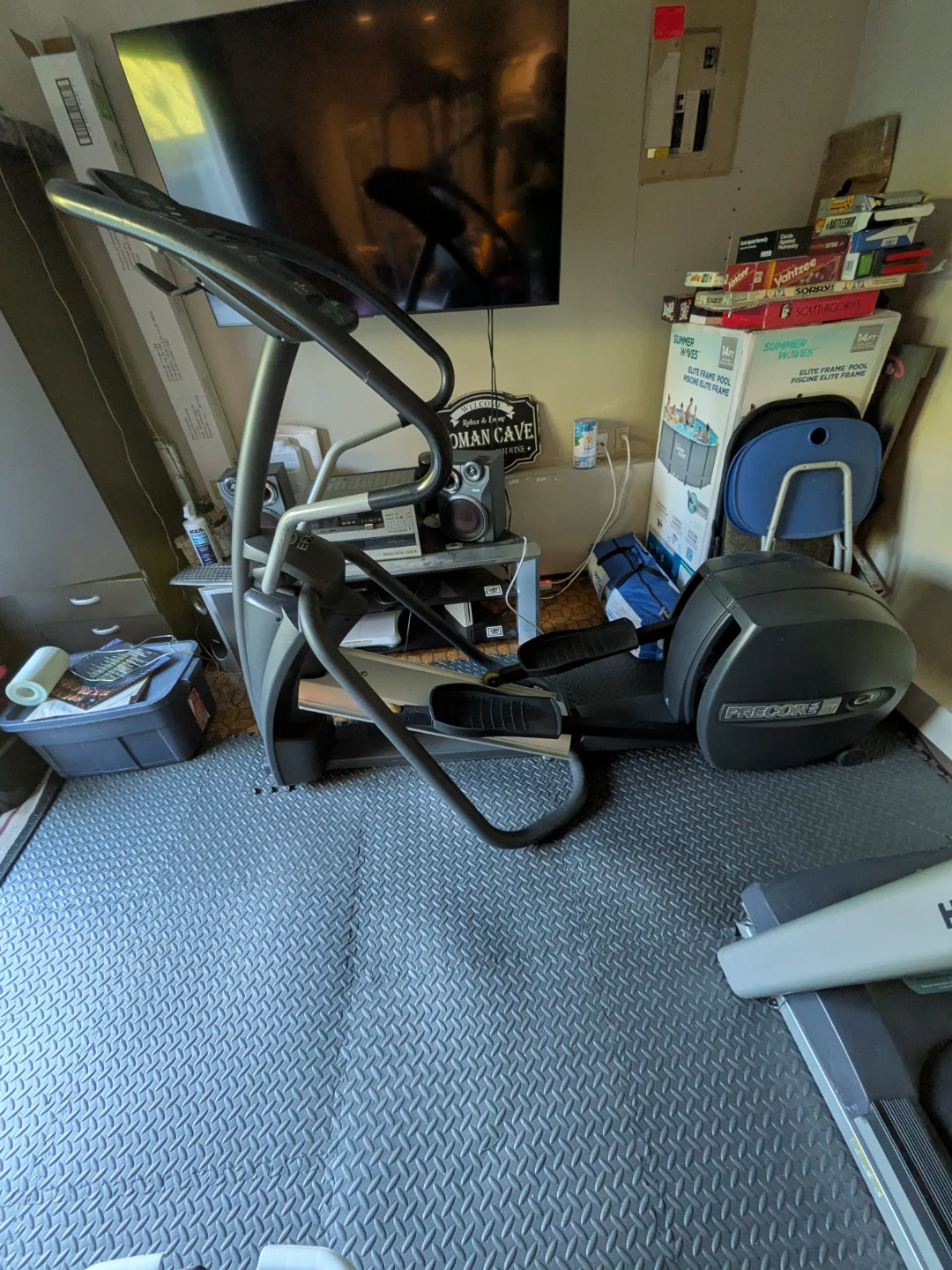 Precor EFX 5.23 Elliptical Trainer Excellent Condition  $500 OBO