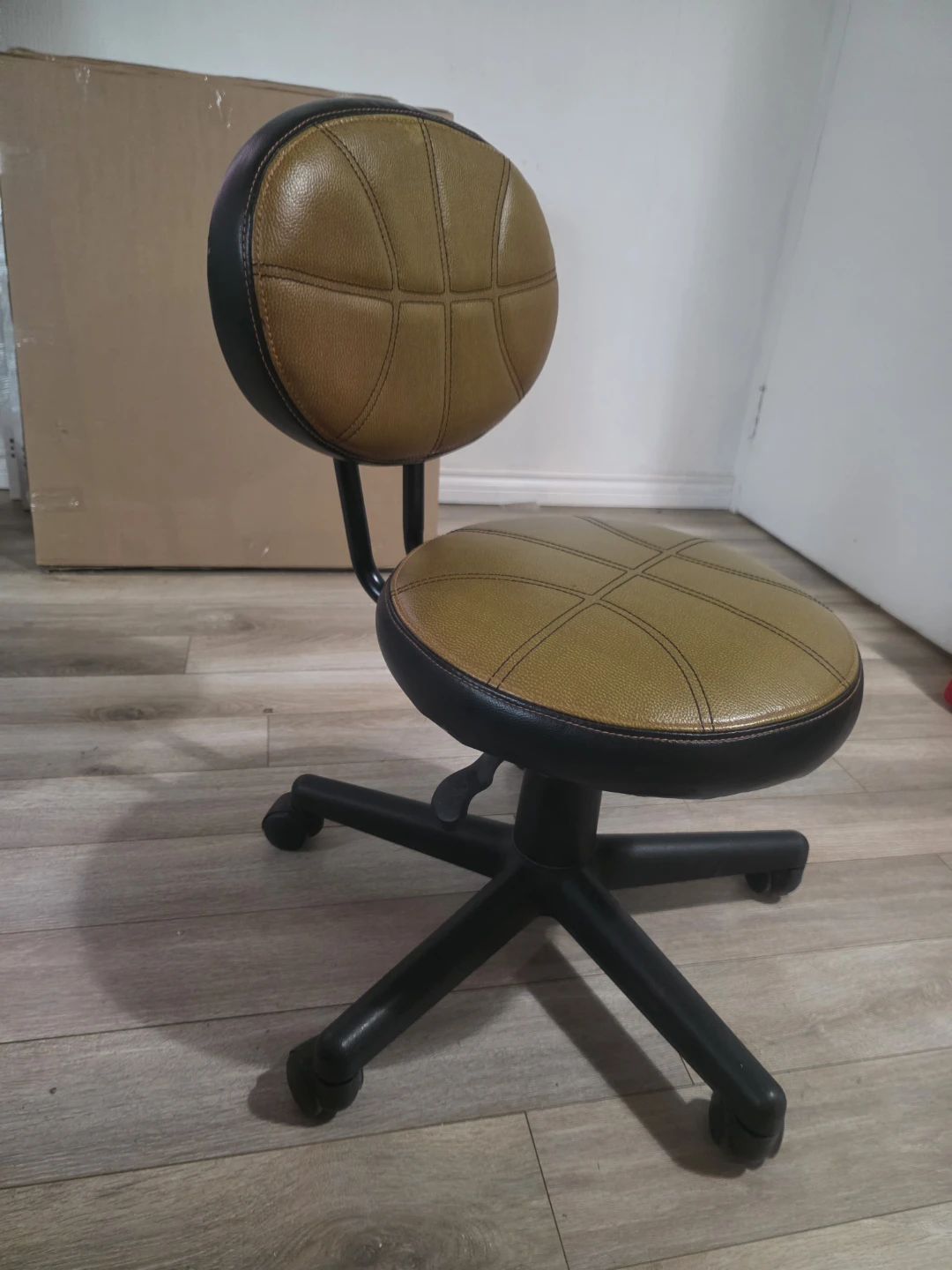 Basketball Accent Chair - photo 4