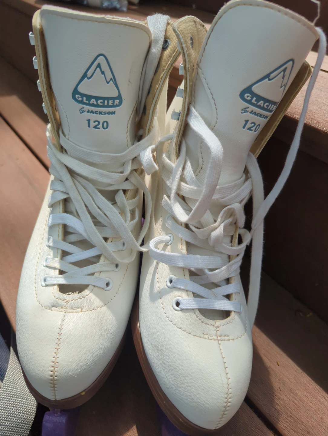 Women's White Ice Skates Size 9