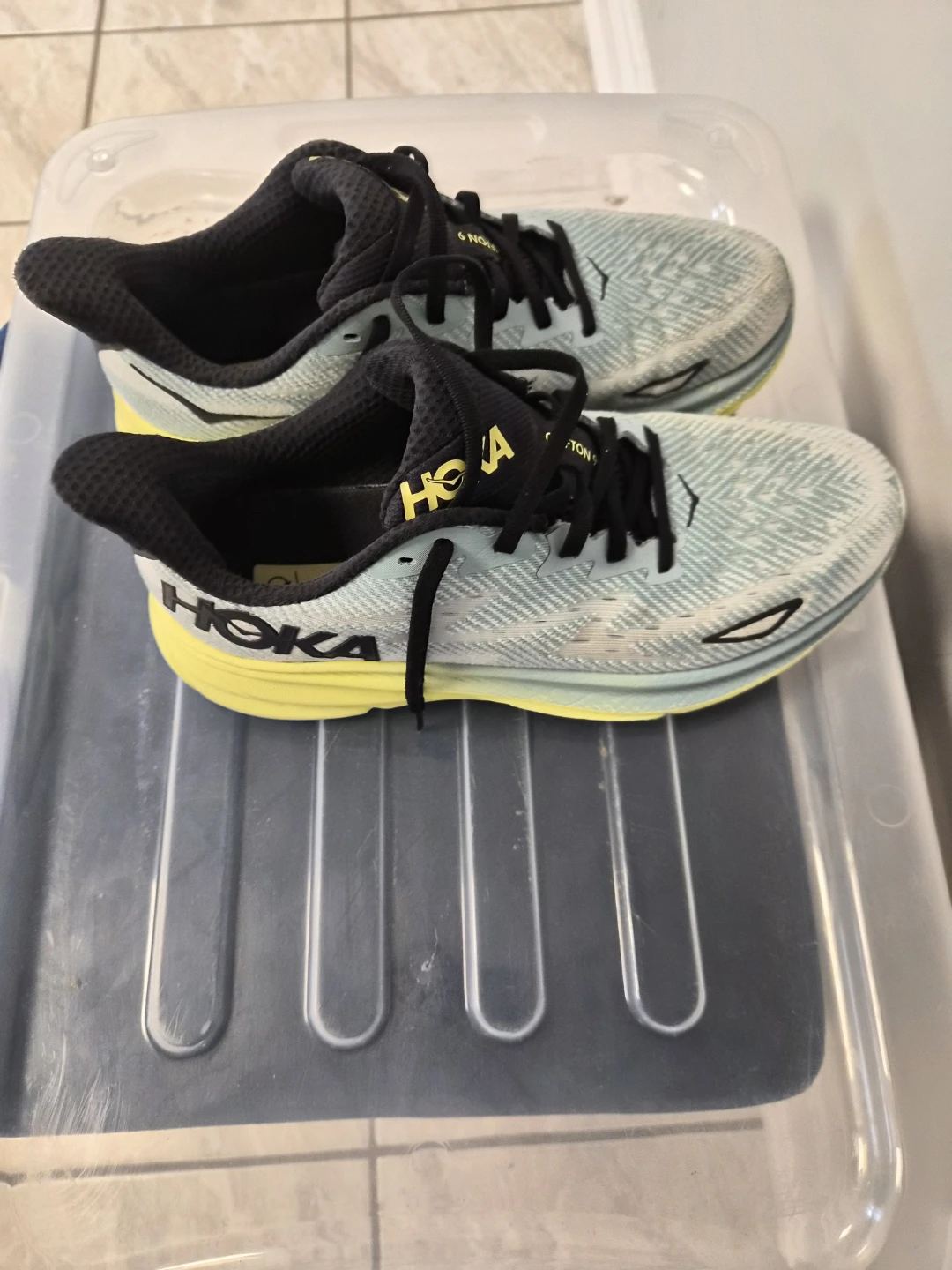 Hoka Clifton 9 Running Shoes