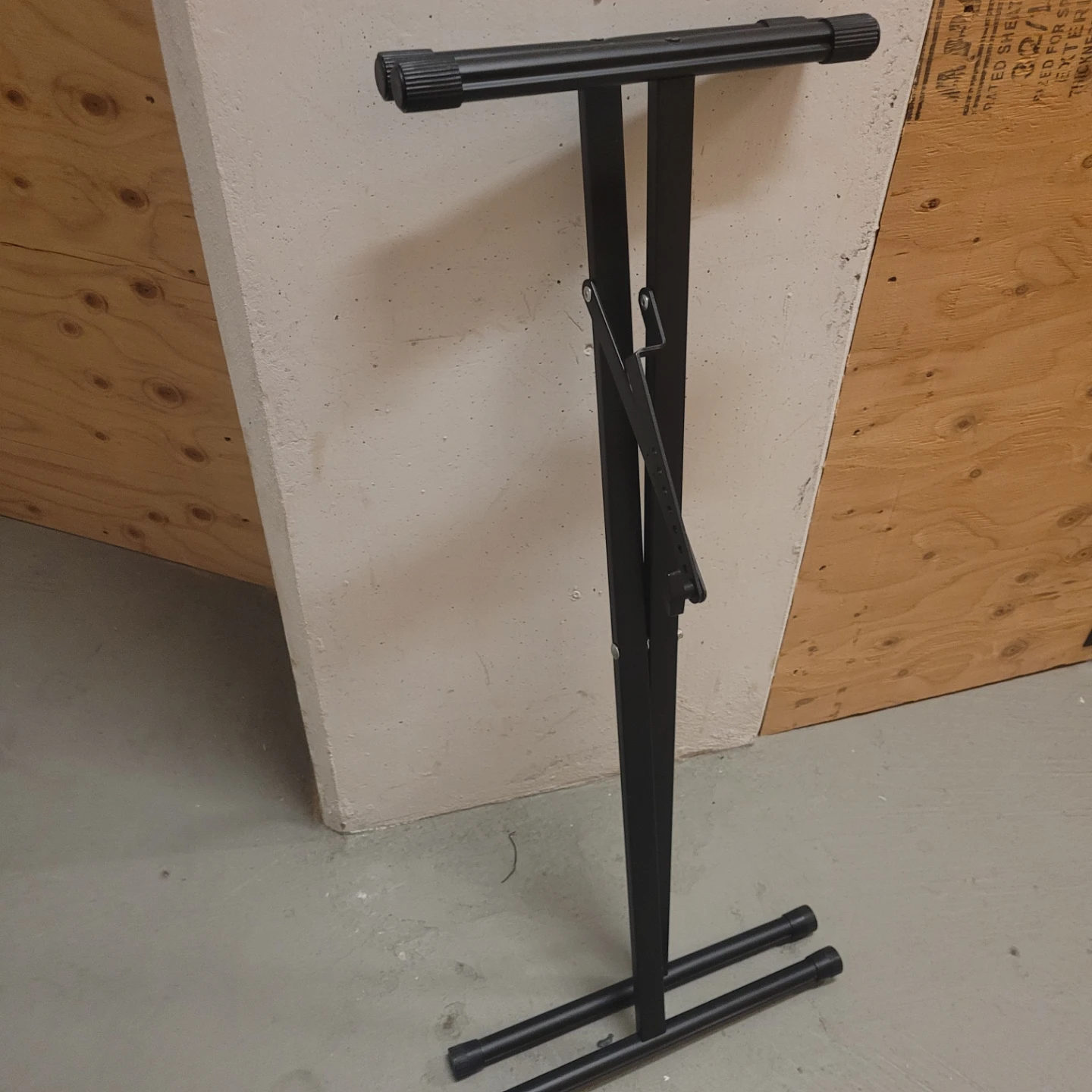 Black X-Style Keyboard Stand - photo 2