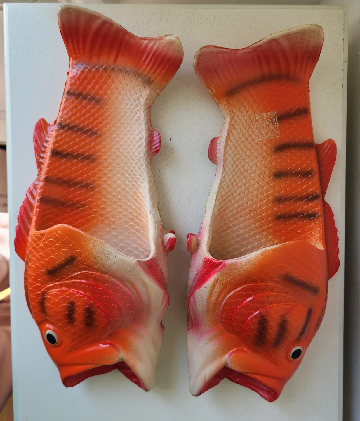 Funny Orange Fish Pool Slides * Gimmicky Slippers * Kitsch * NEW - photo 3