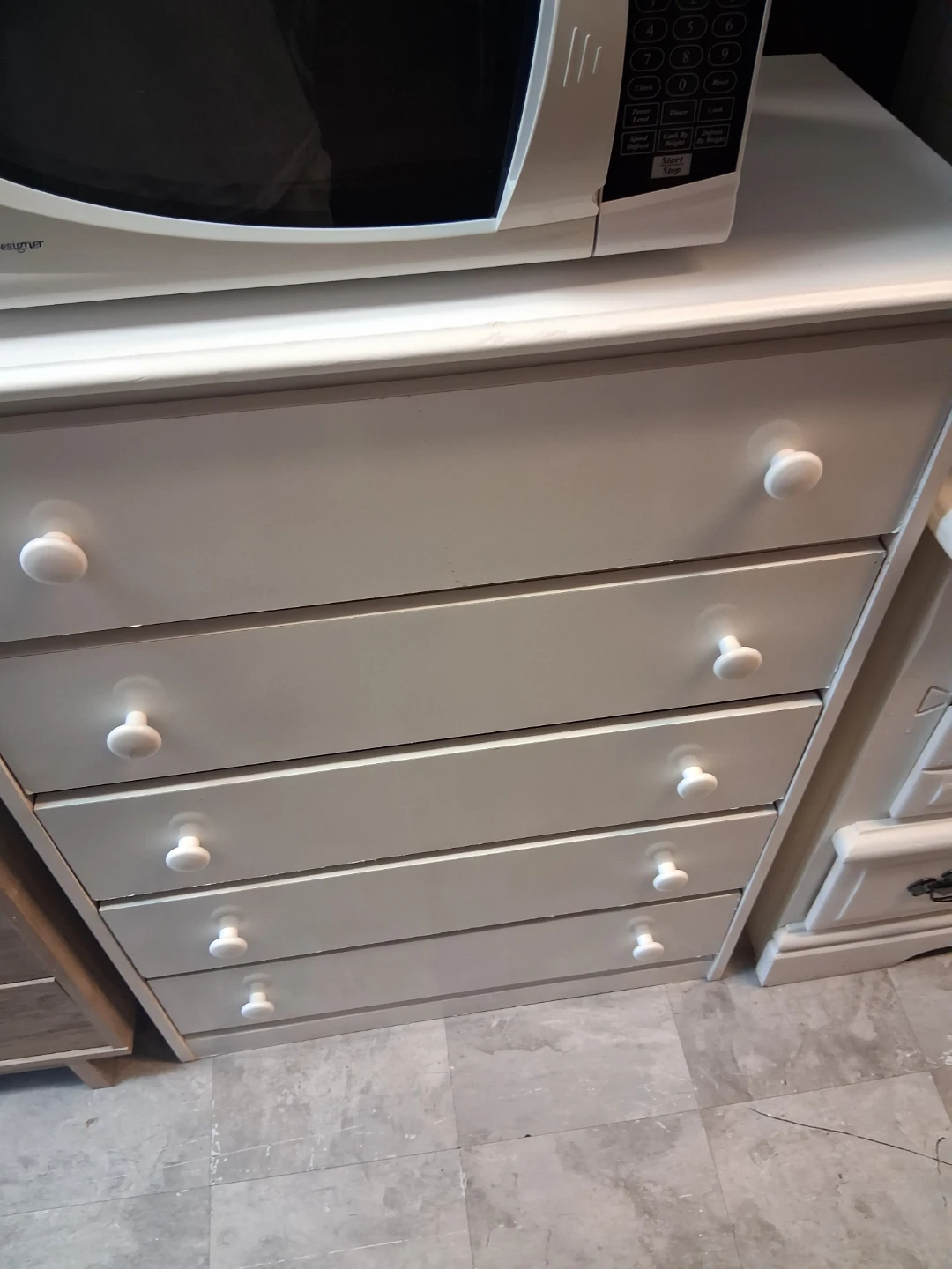 White 5-Drawer Dresser