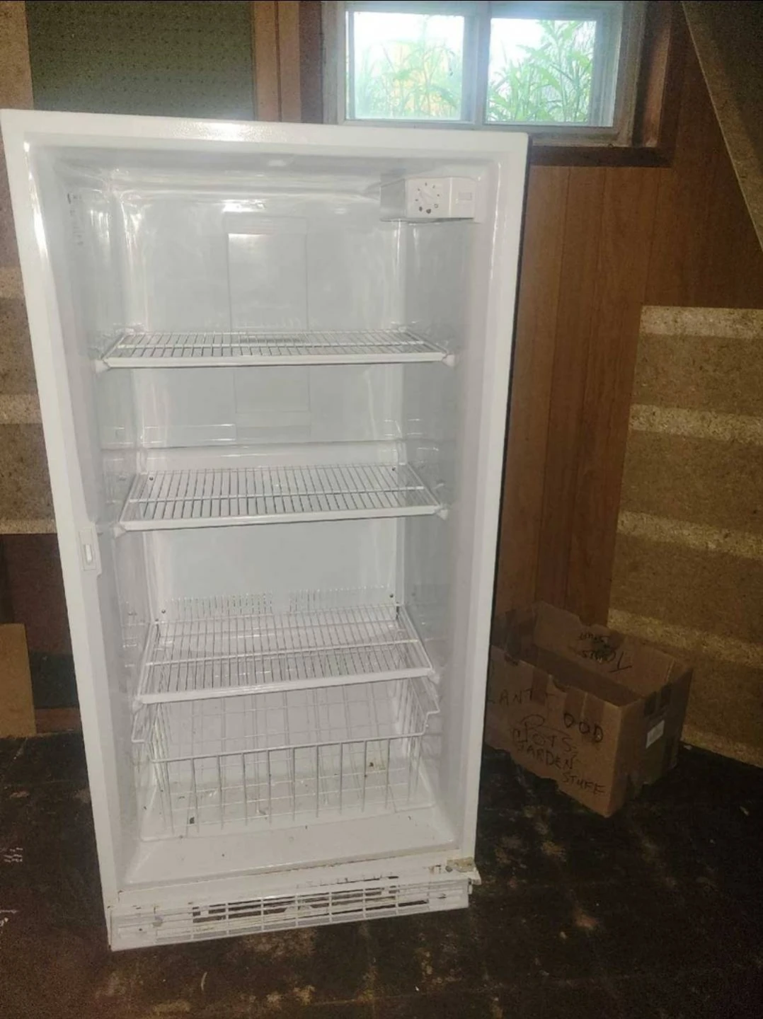 White Whirlpool Freezer - photo 2