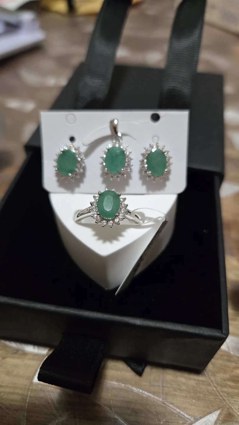 Natural Emerald Ring, Pendant and Earrings Set Size 7