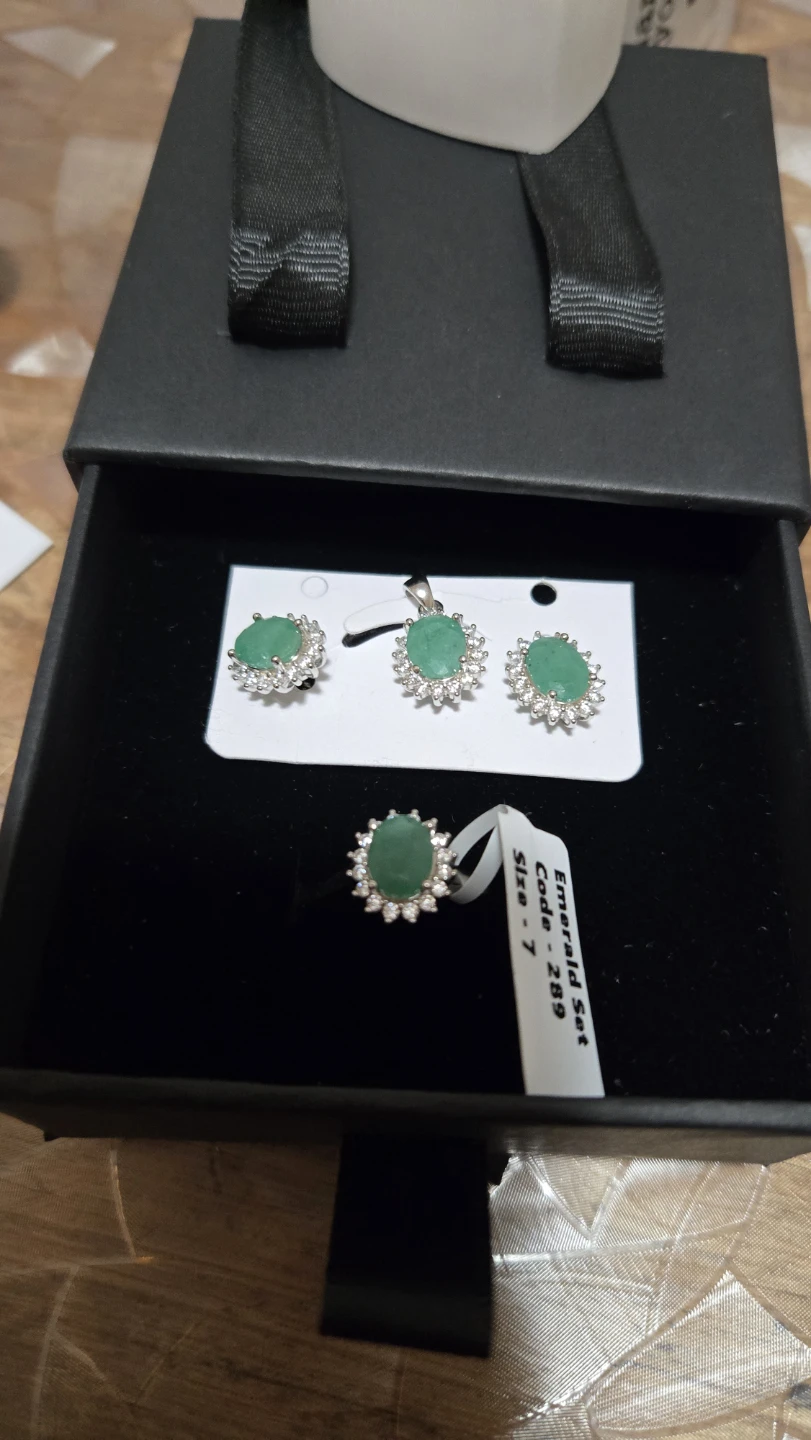 Natural Emerald Ring, Pendant and Earrings Set Size 7 - photo 2