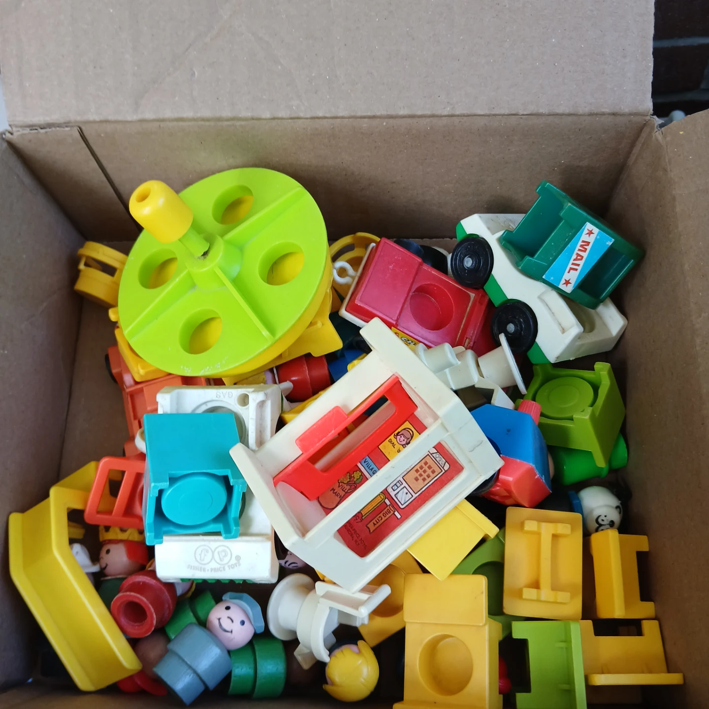 Vintage Fisher-Price Little People Playset Pieces