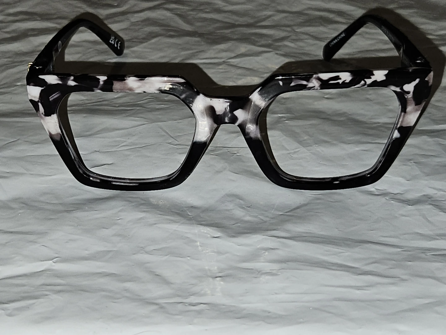 Fashion Eyeglasses - Tortoiseshell Pattern