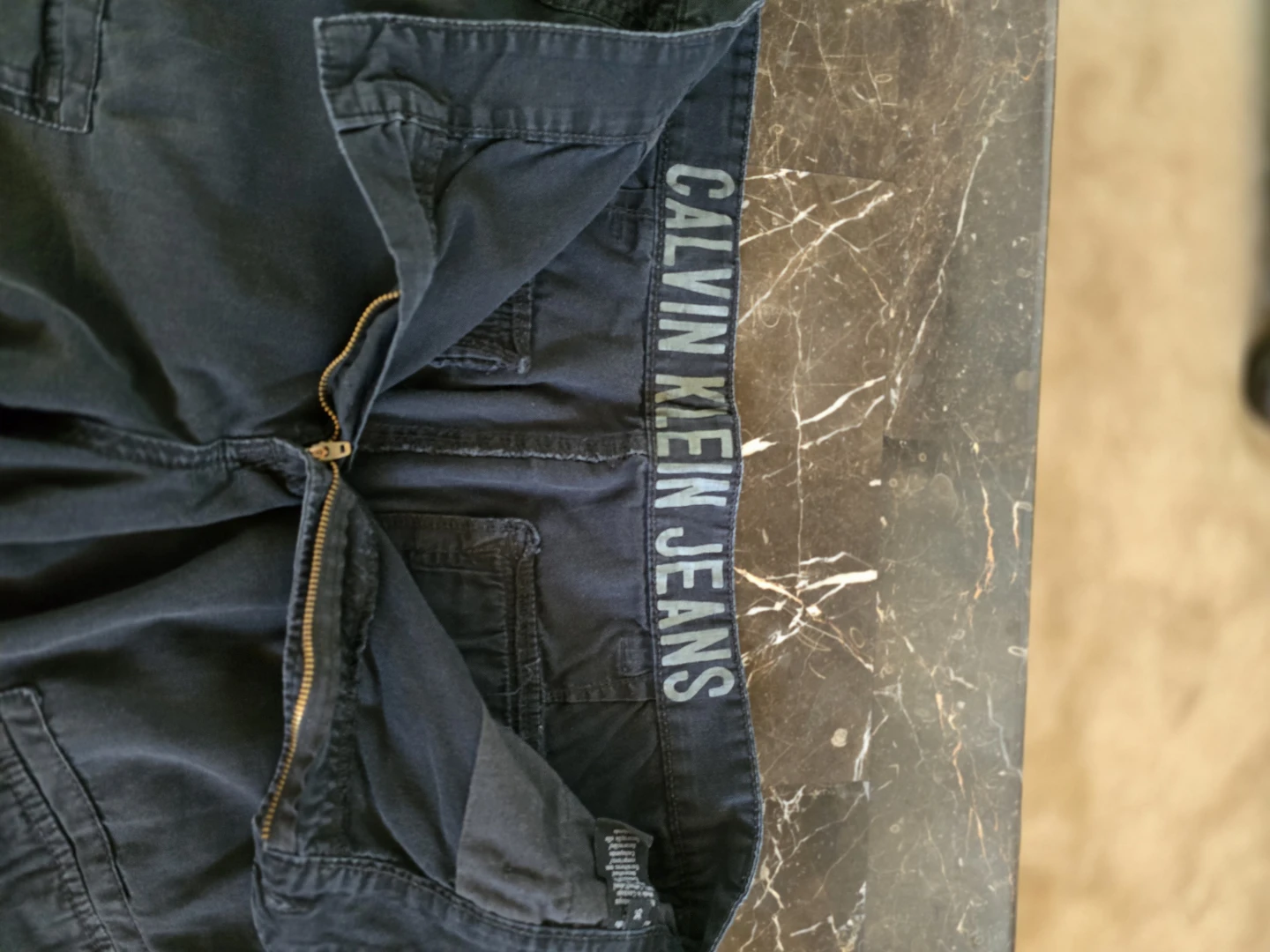 Calvin Klein Jeans Cargo Shorts - photo 4