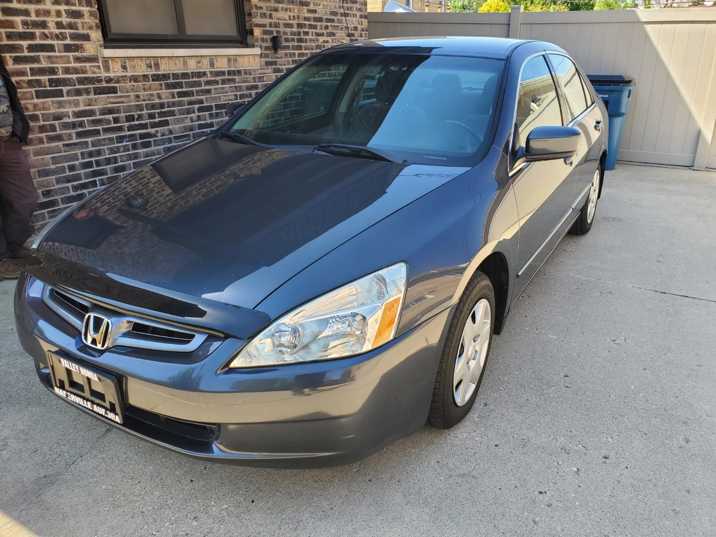 MUST SELL!! BEAUTIFUL 2005 HONDA ACCORD - photo 3