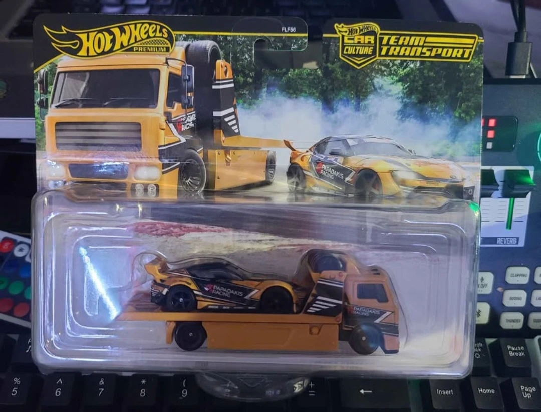 Hot Wheels Premium Car Culture Team Transport