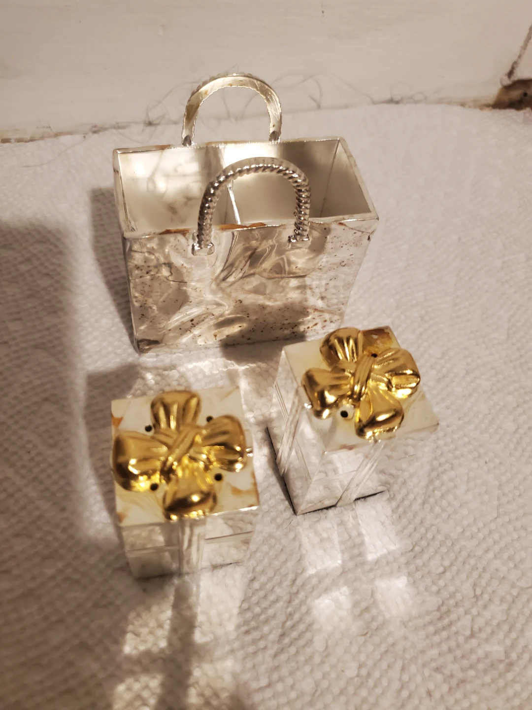 SALT AND PEPPER Silver and Gold Gift Box Set