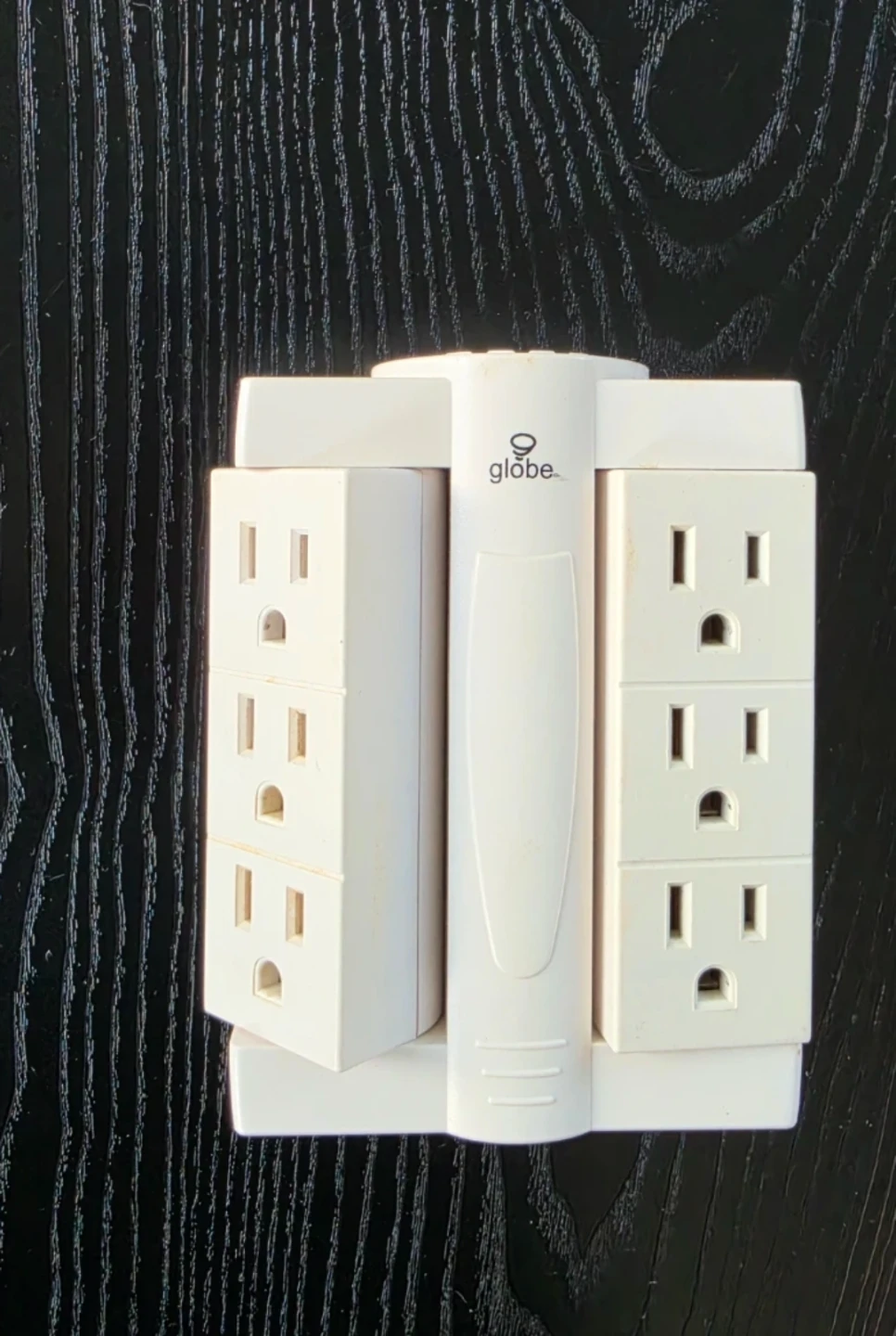 Outlet adapter surge protector rotating