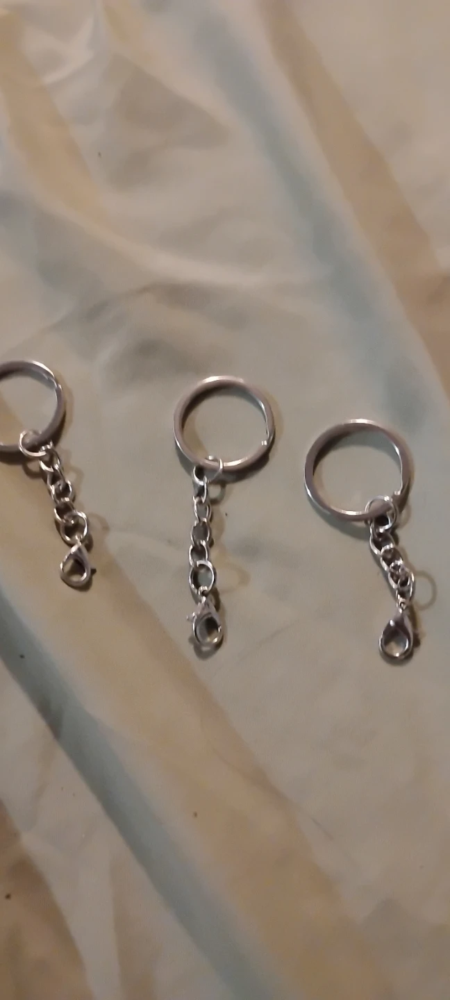 Key chain clasps
