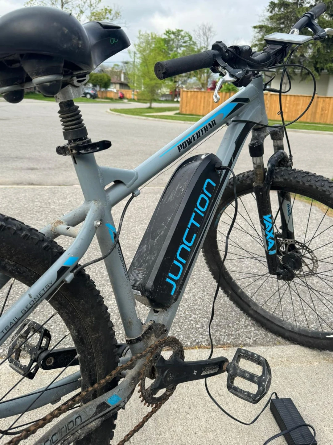 Junction Powertrail Electric Bike - photo 2
