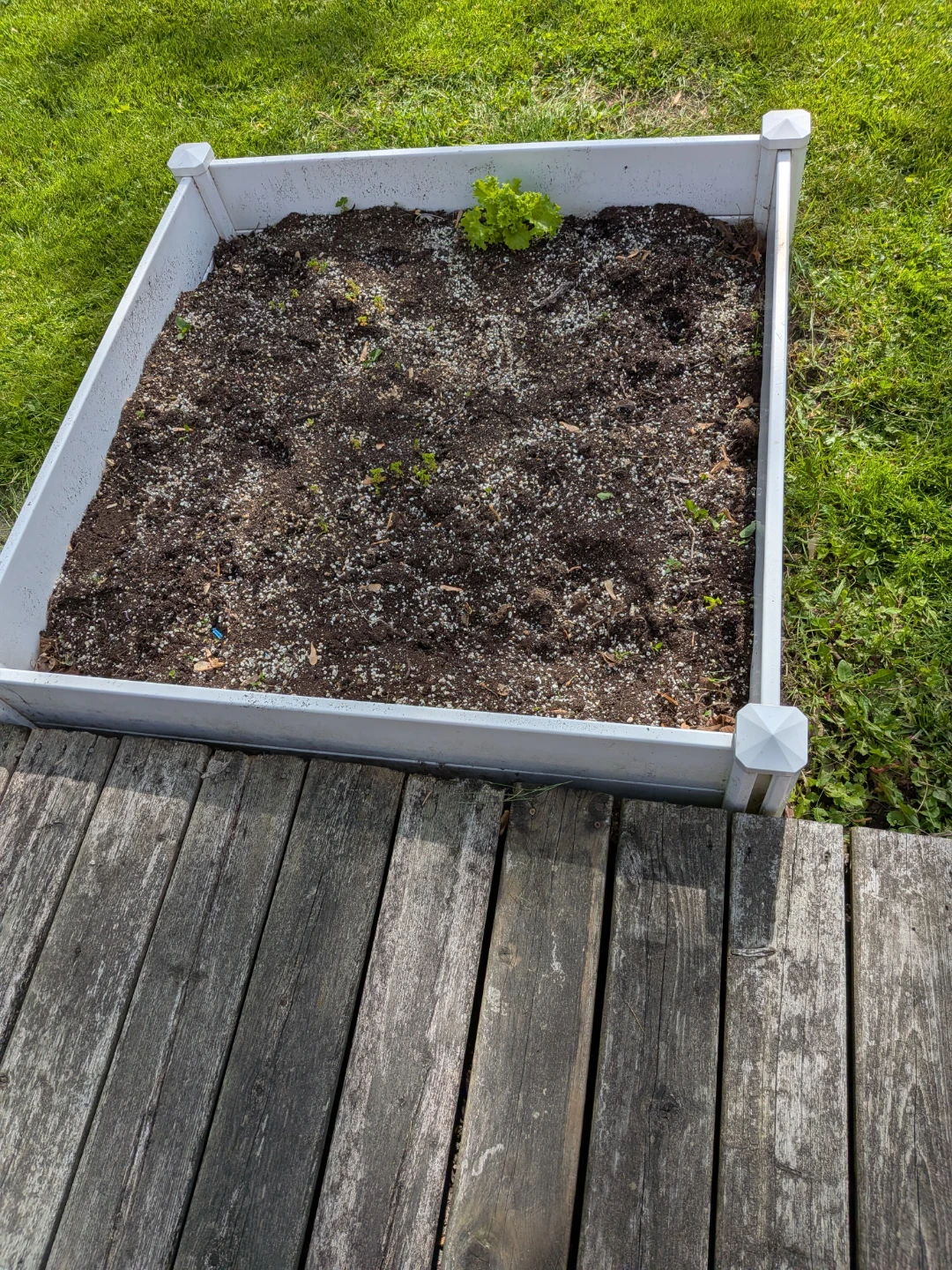 White Raised Garden Bed Kit CASH ONLY AS IS - photo 3