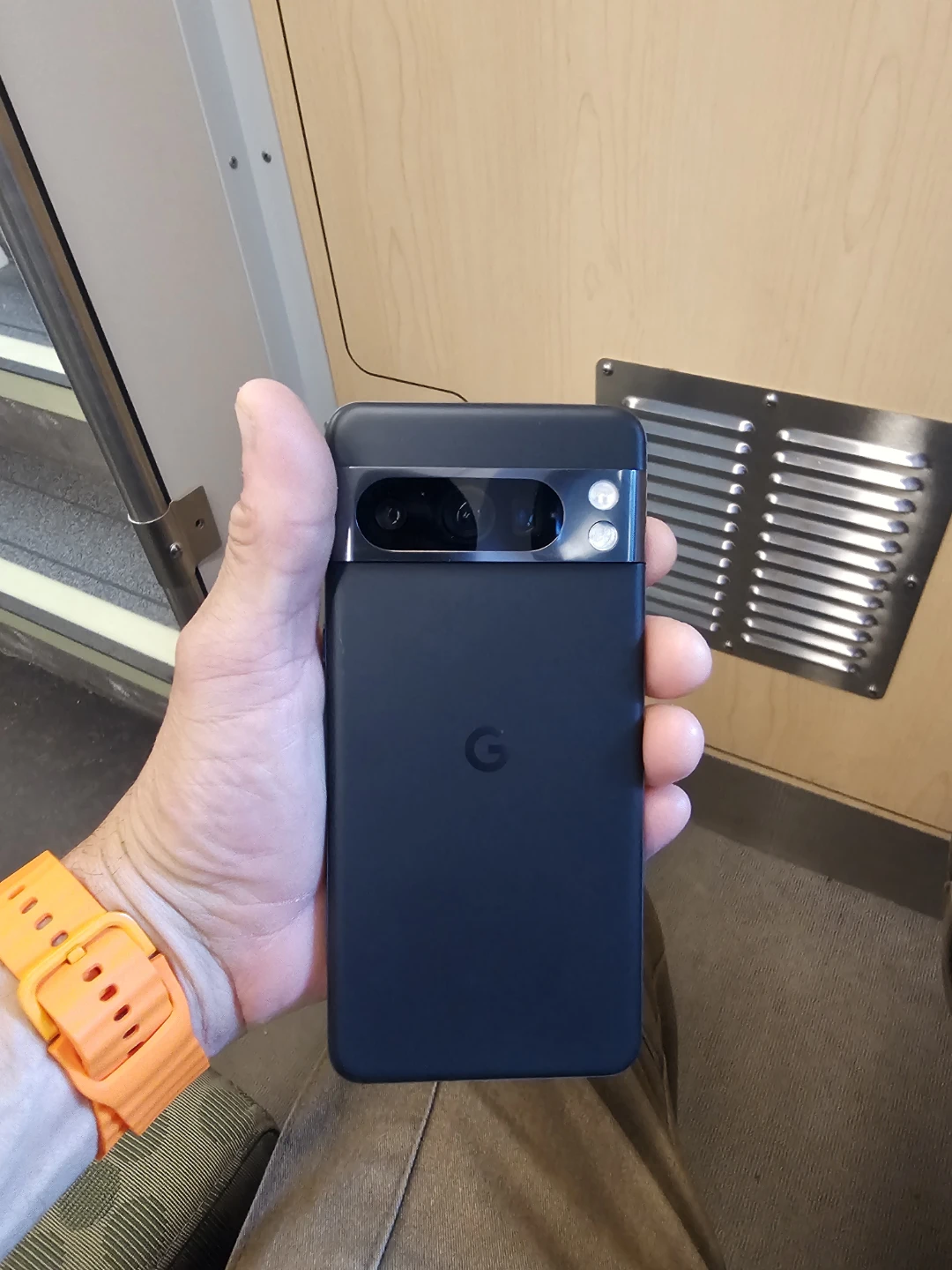 Pixel 8 pro  12/128g  like new - photo 2