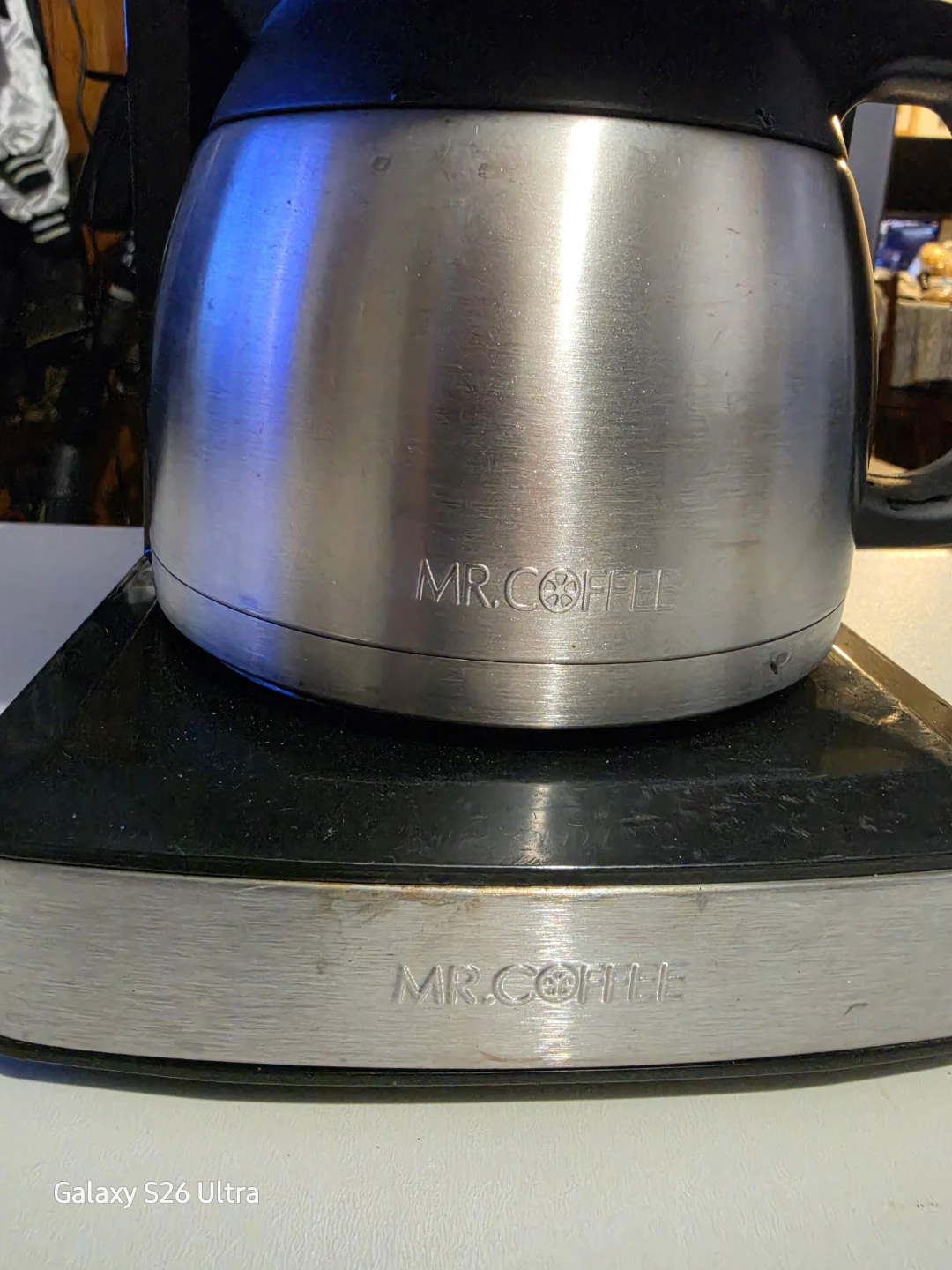 Mr Coffee 8-Cup Programmable Coffee Maker JWTX85 - photo 3