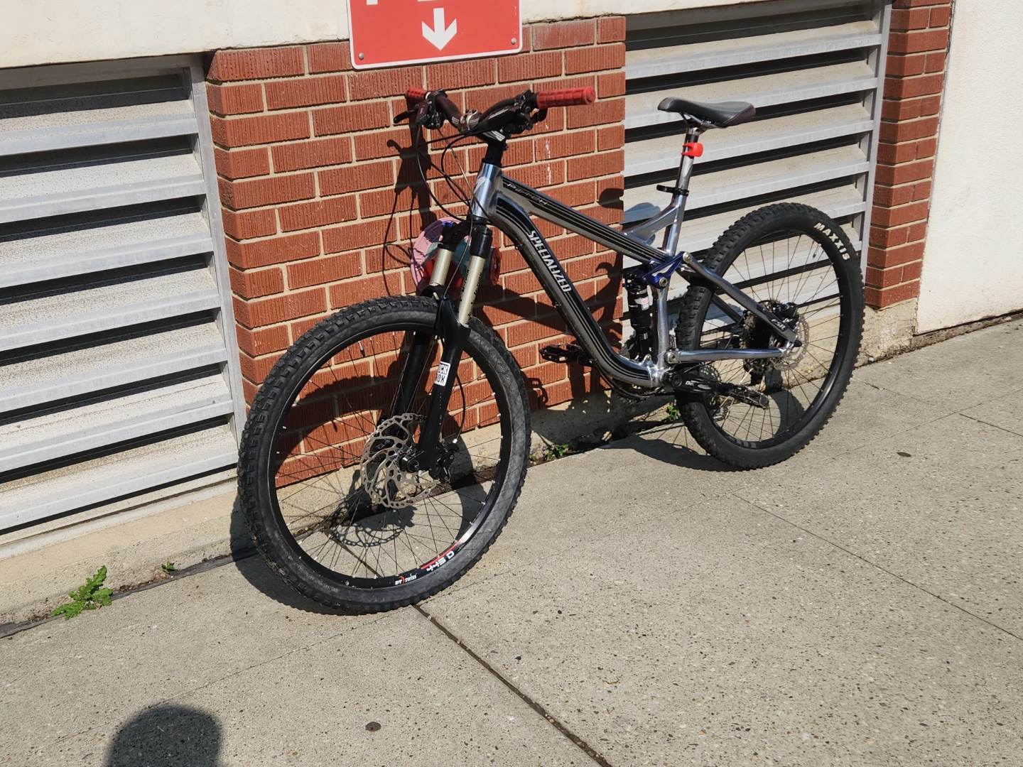 Specialized Full Suspension Mountain Bike - photo 3