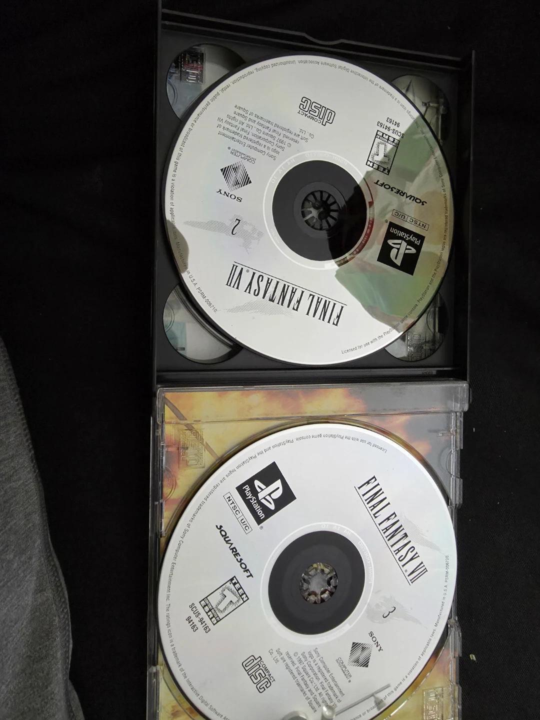 Final Fantasy VII Greatest Hits PlayStation Game (3 Discs) - photo 3