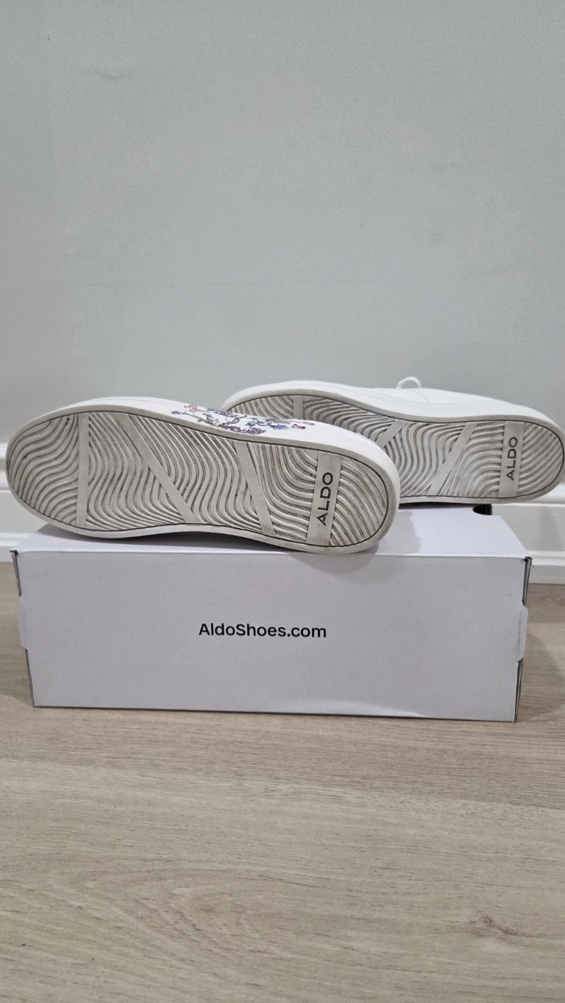 ALDO Meadow White Sneakers - Size 9 - photo 2