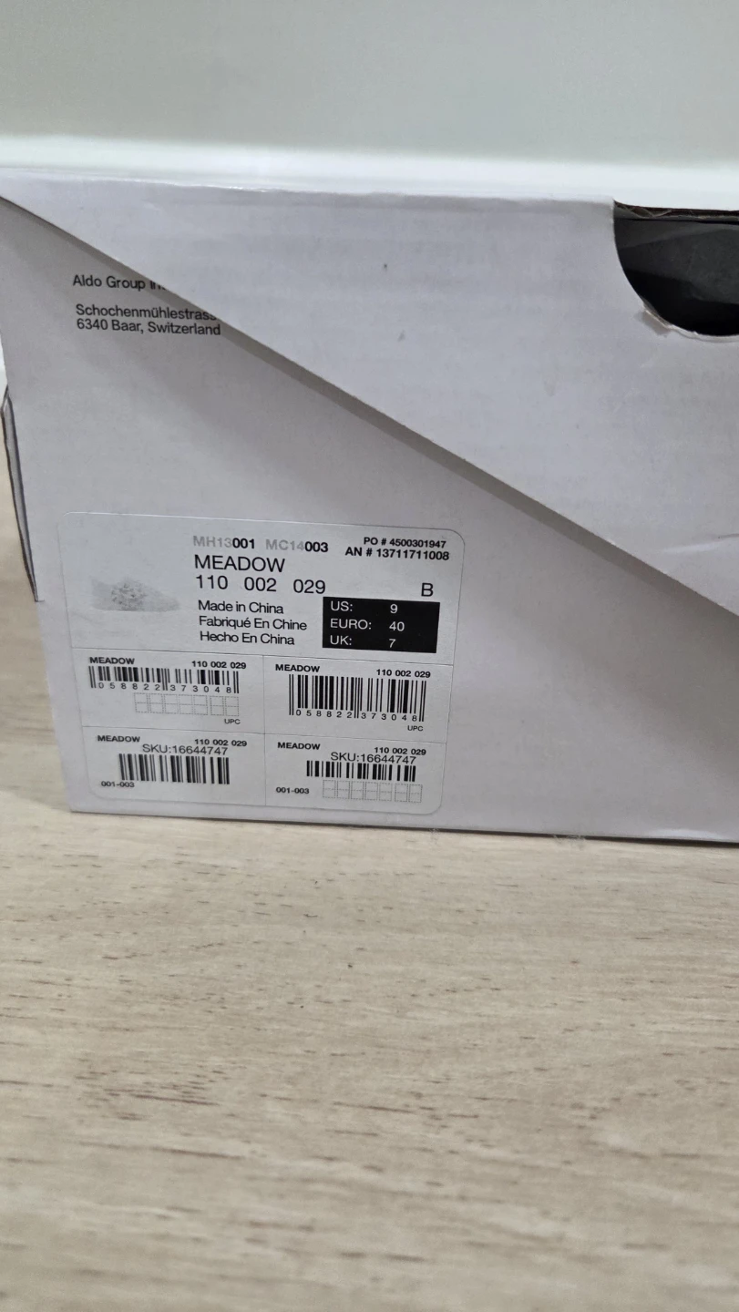 ALDO Meadow White Sneakers - Size 9 - photo 4